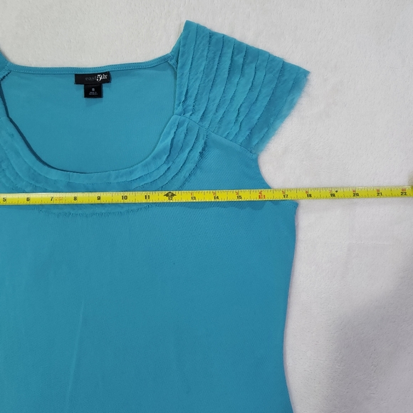 EAST 5TH TOP - Picture 2 of 7